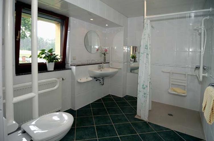 barrierefreies Badezimmer
