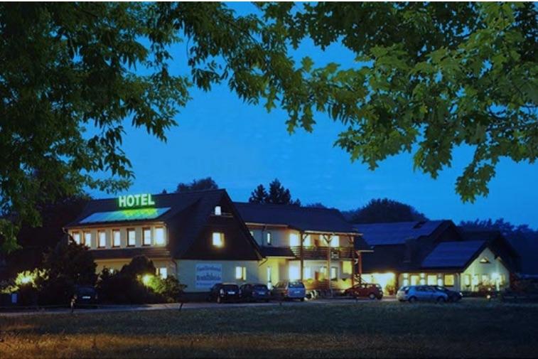 Hotel Nachtansicht