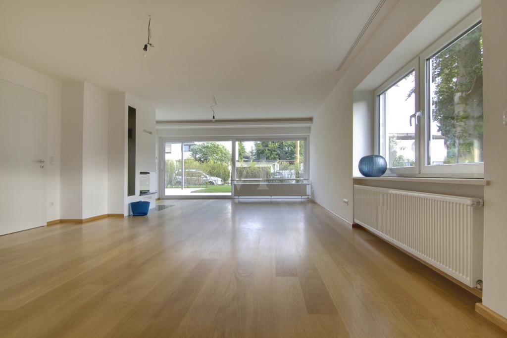 Charmante, stilvolle Villa in bester Lage von Riemerling zu vermieten - Foto 1