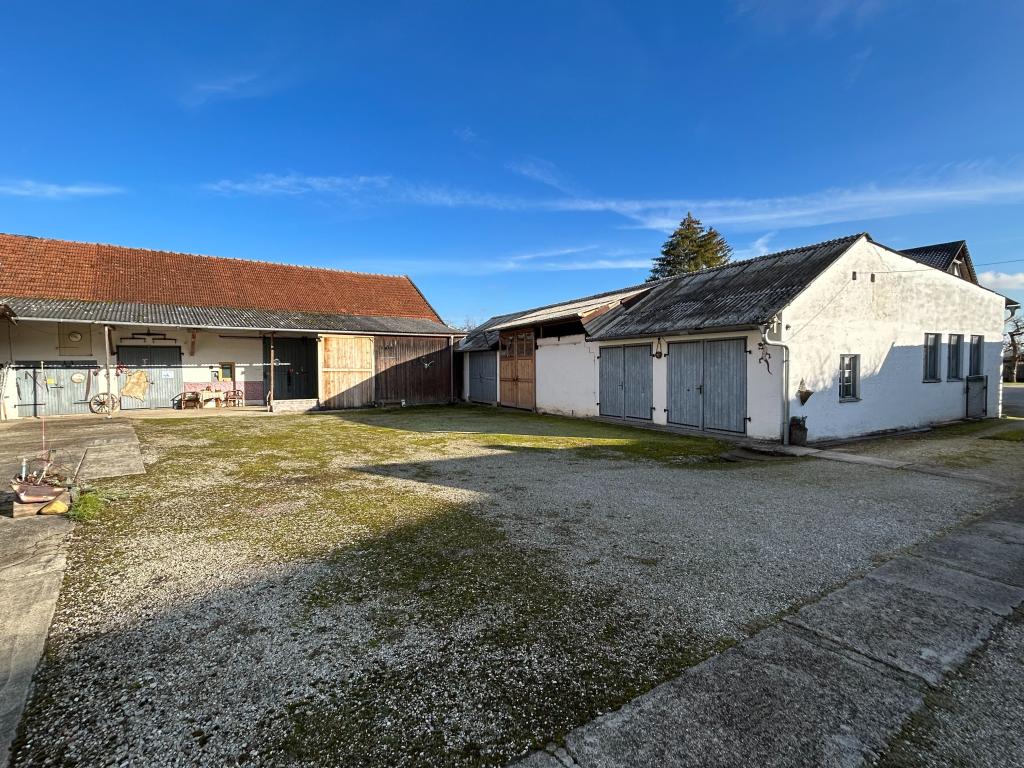 Garagen und Nutz- bzw. Wirtschaftsgebäude