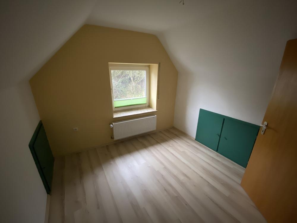 Zimmer Einliegerwohnung DG