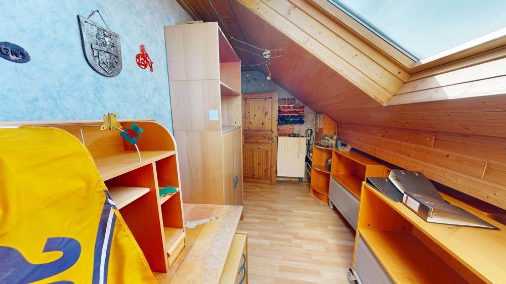 Büro DG 25a