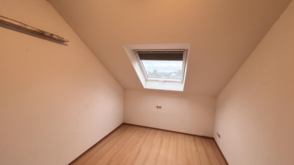 Moderne DG Wohnung mit Balkon - 4 Zimmer - 97 qm in Kall - Photo 5