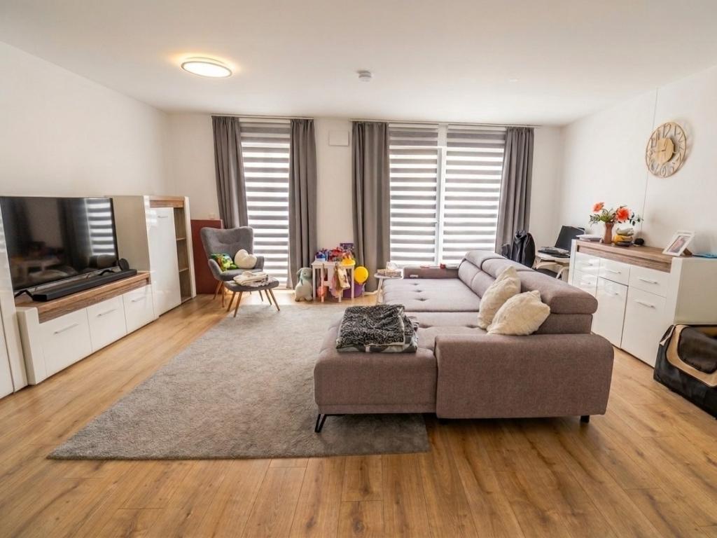 Moderner Wohnkomfort - Neubau-Reihenhaus im Ampertal zu vermieten - Photo 2