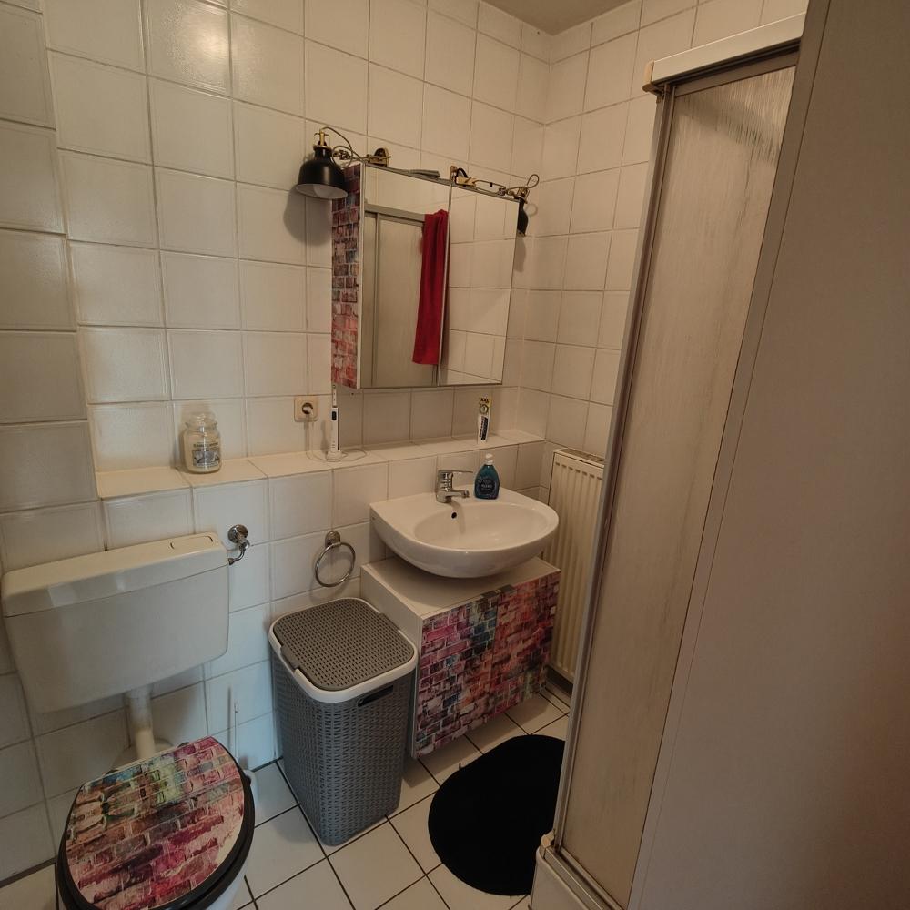 Bad mit Dusche