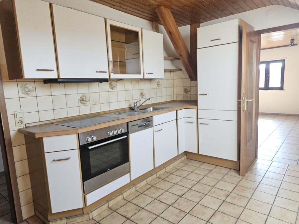 Wohnung in Siegelbach zu vermieten. Gute Aufteilung. Helle Räume. Ideal für Zweisamkeit ... - Foto 1