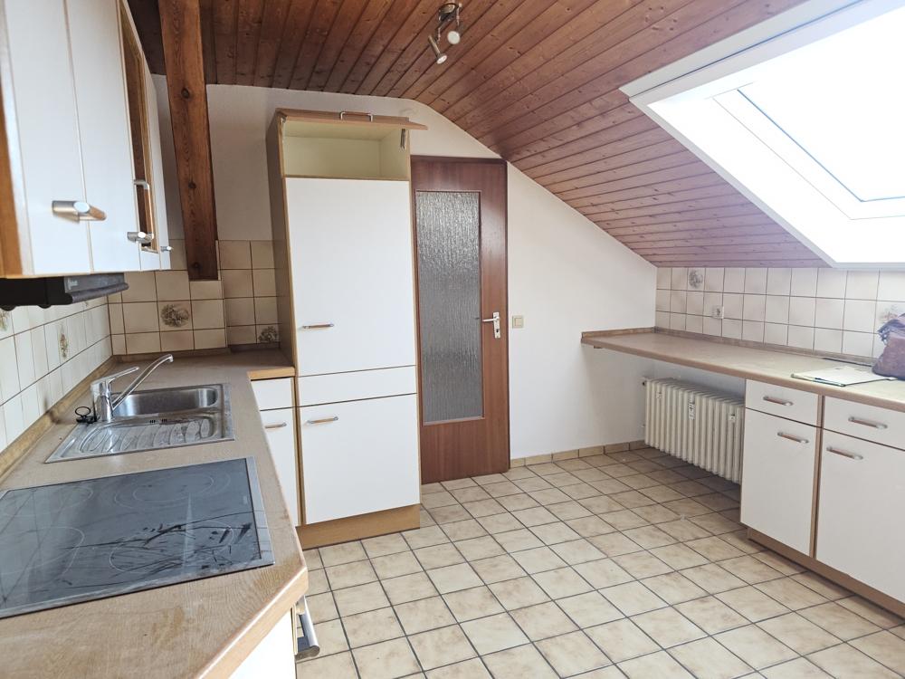 Wohnung in Siegelbach zu vermieten. Gute Aufteilung. Helle Räume. Ideal für Zweisamkeit ... - Foto 2