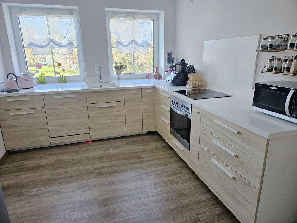 Uetze - Eltze - 1 A Wohnung mit Dachterrasse - Neubau aus 2019 mit Wärmepumpe - frei ab 01.08.2026 - Photo 2