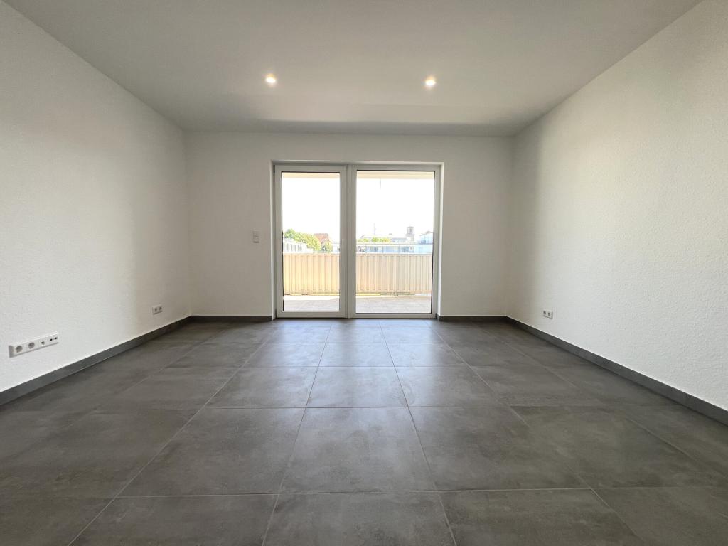 Erstbezug nach Sanierung! Helle und stilvolle 2-Zimmer-Wohnung mit Balkon in Bruchsal - Photo 2