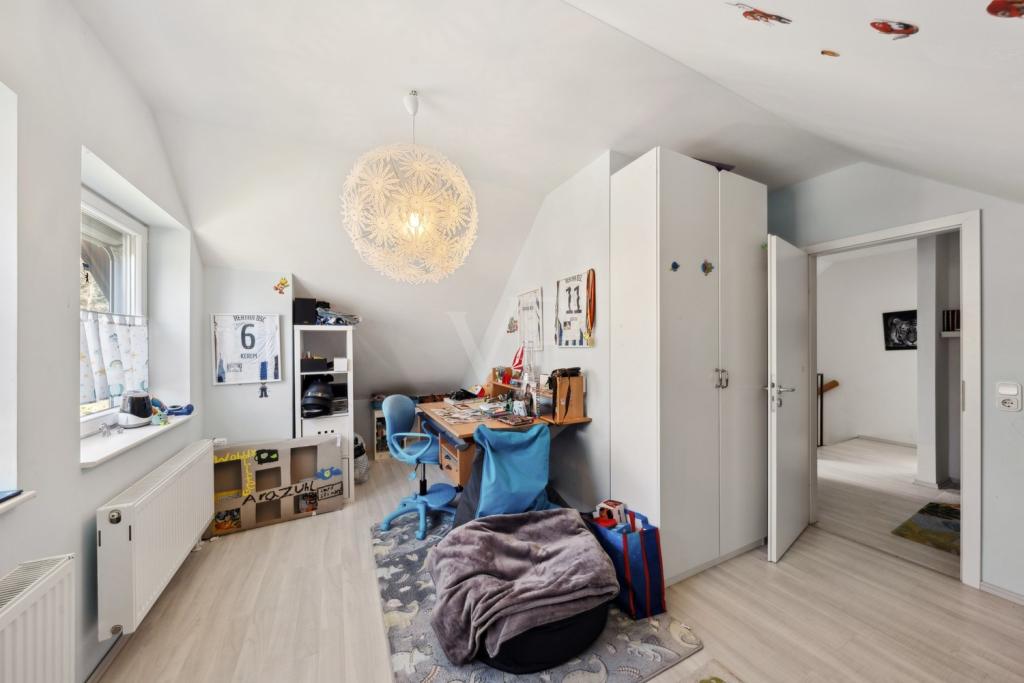 Zimmer IV
