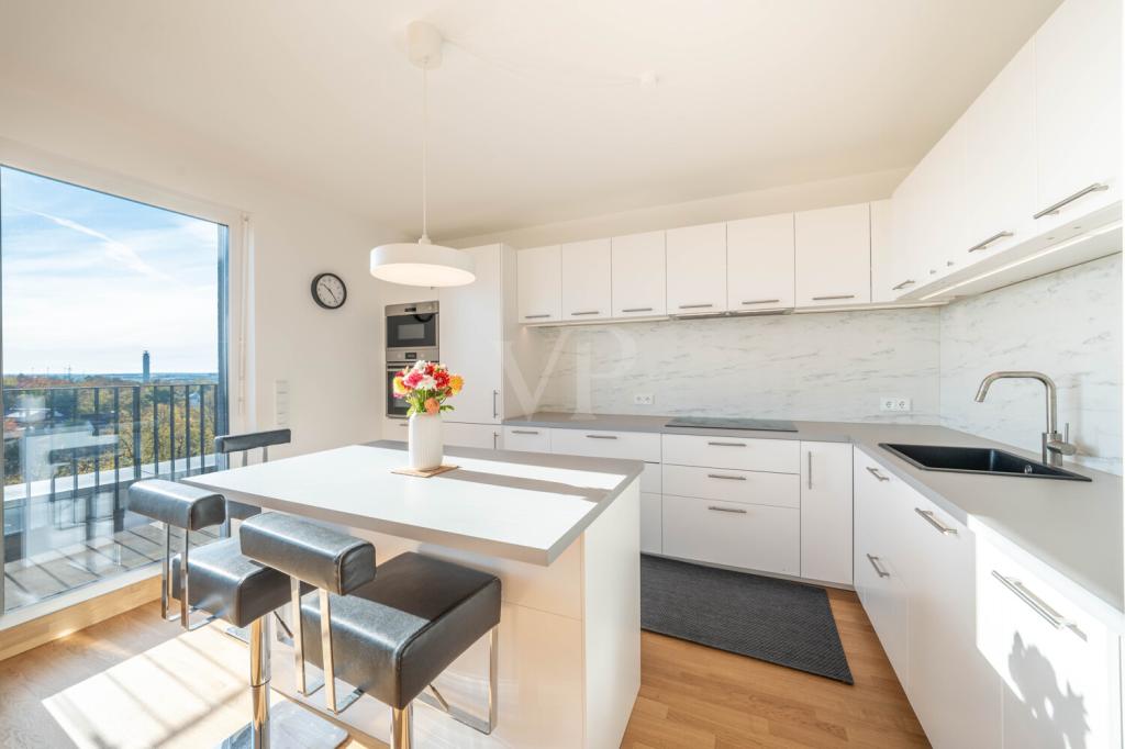 lichtdurchflutetes Küchenareal