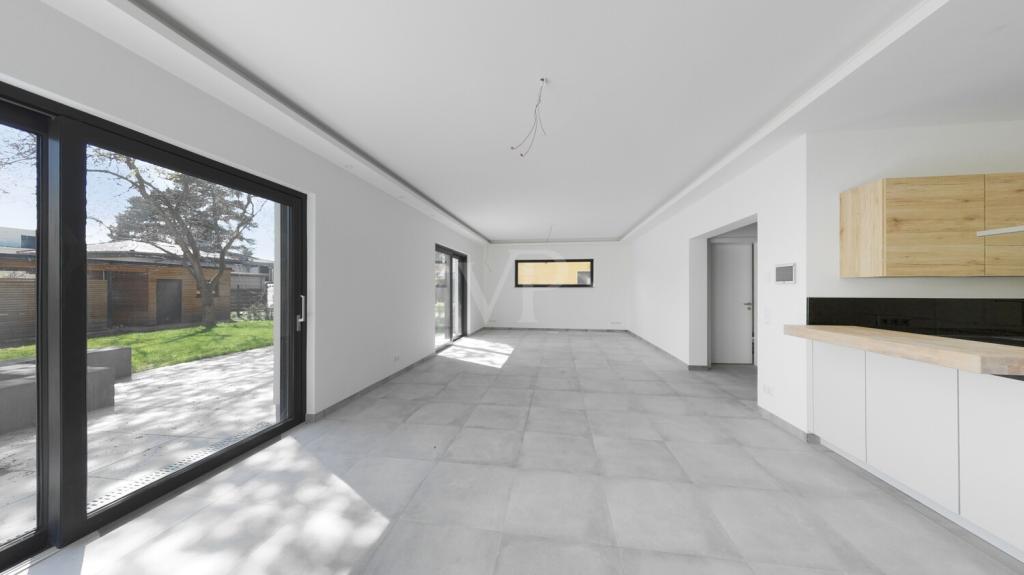 Moderne, großzügige Stadtvilla im Erstbezug – energieeffizient & hochwertig ausgestattet - Foto 2