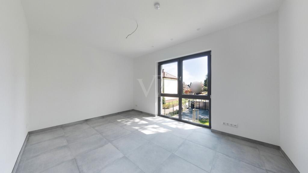Moderne, großzügige Stadtvilla im Erstbezug – energieeffizient & hochwertig ausgestattet - Foto 1