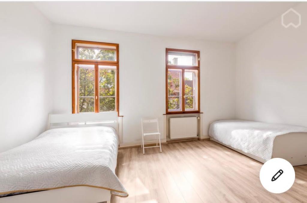 cc28277f-a29e-4525-85fc-c78131f9447a