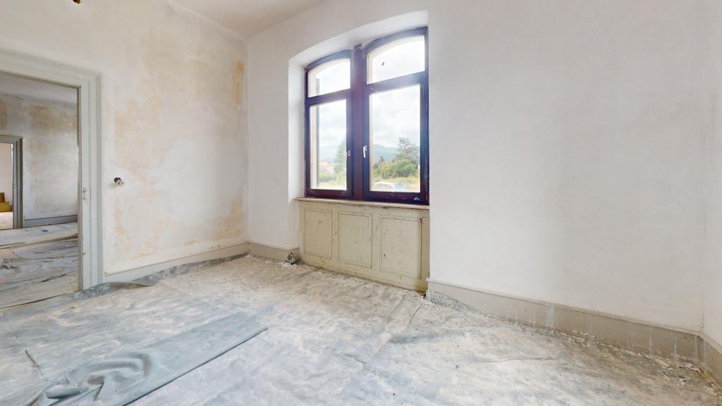 Bedroom(5)
