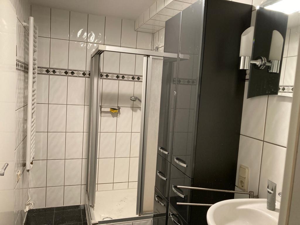 Duschbad Untergeschoss