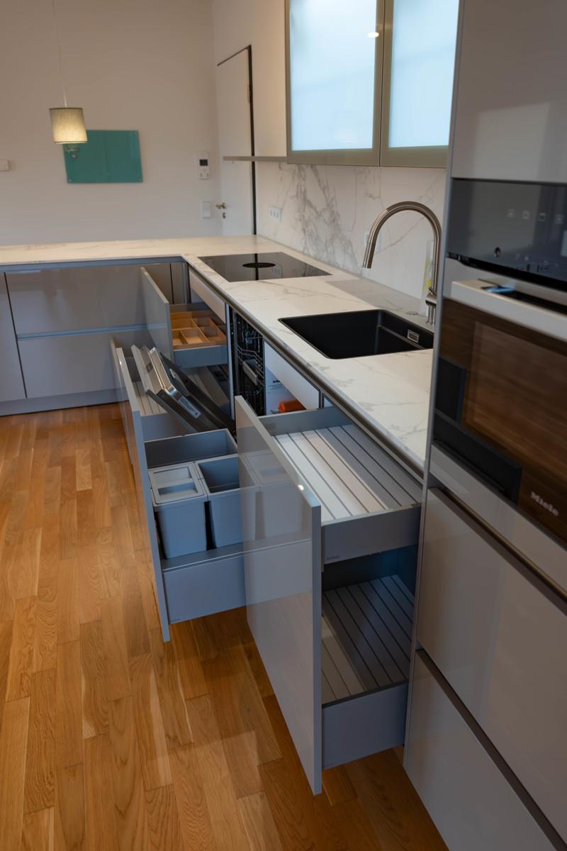 Exklusive Einbauküche