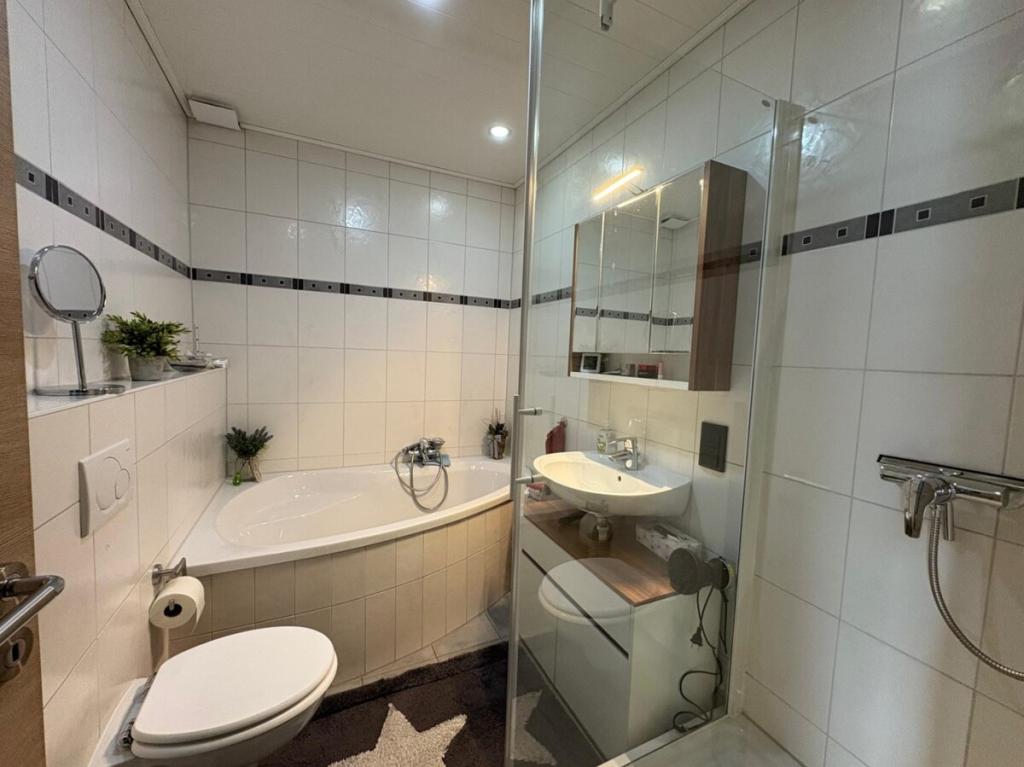 Schickes Badezimmer