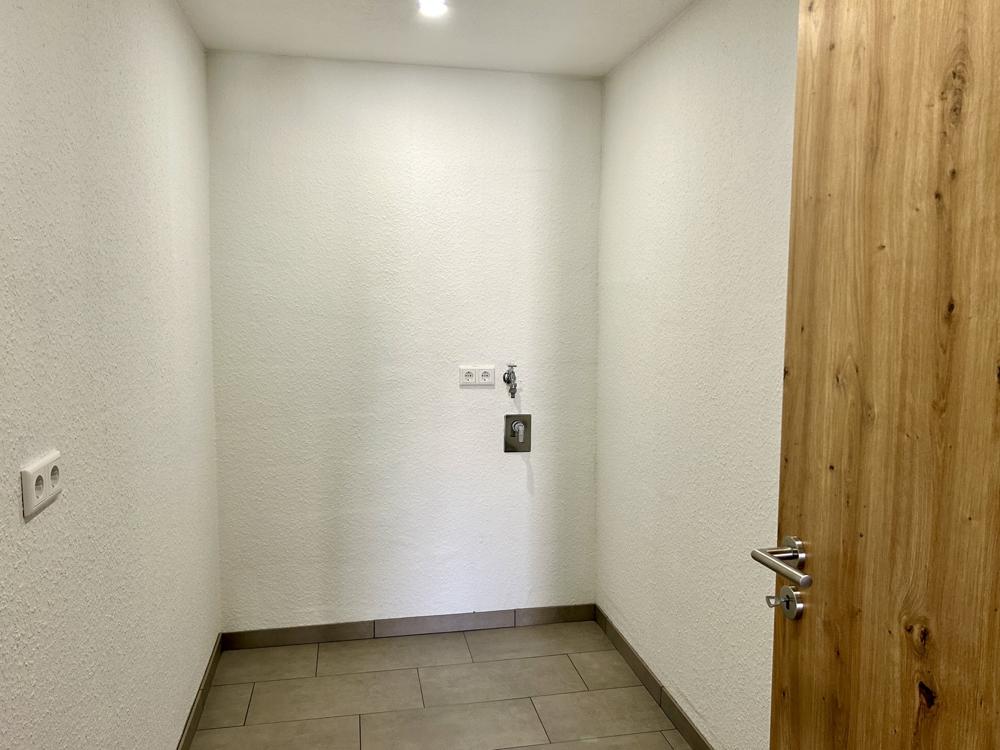 Sanierte 2-Zimmerwohnung mit Küche und Wintergarten! - Photo 5