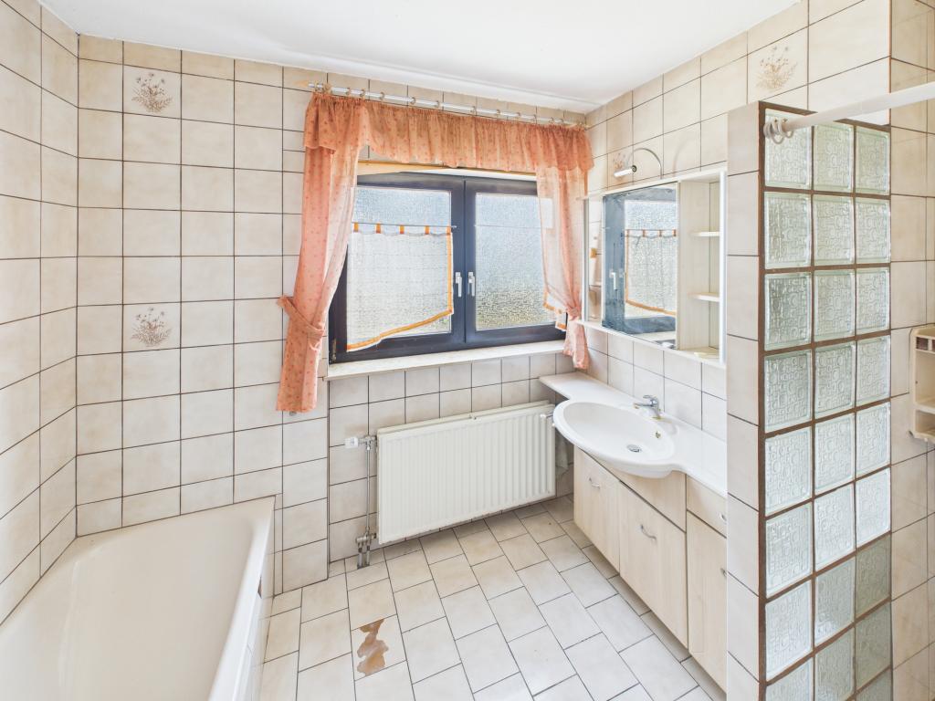 Badezimmer 1.OG