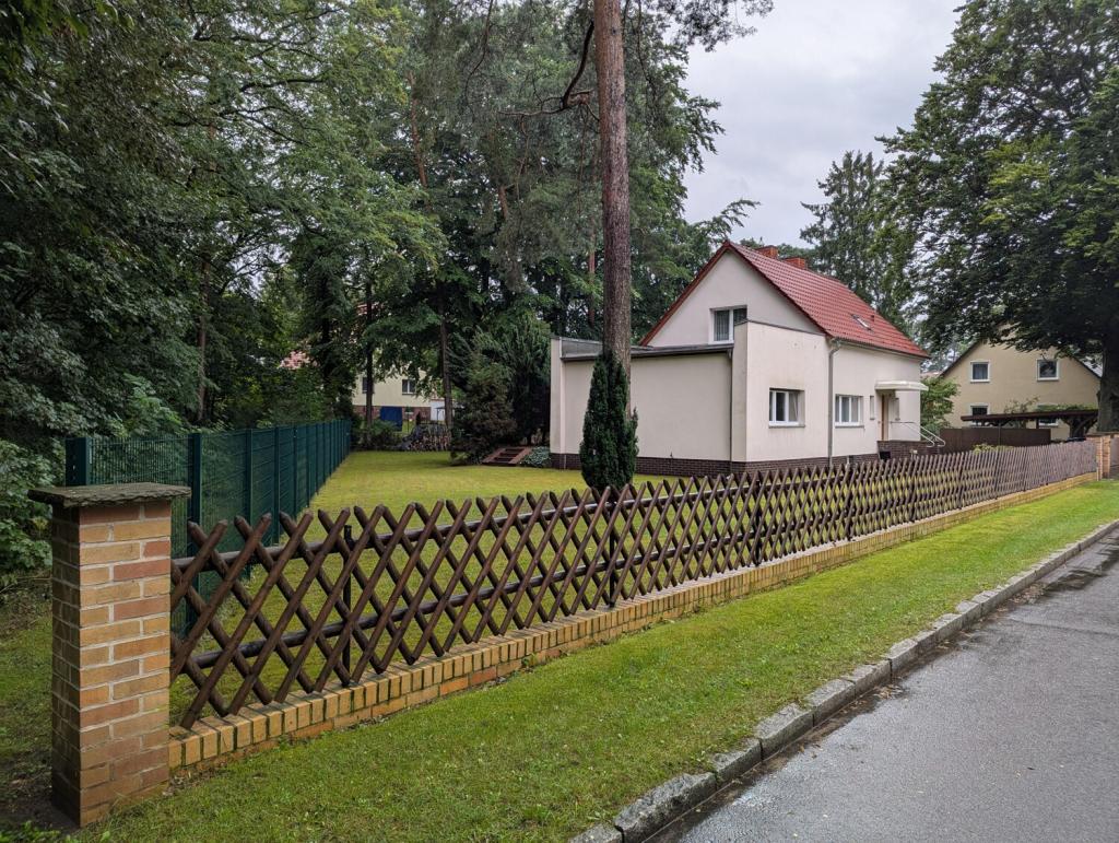 Grundstück