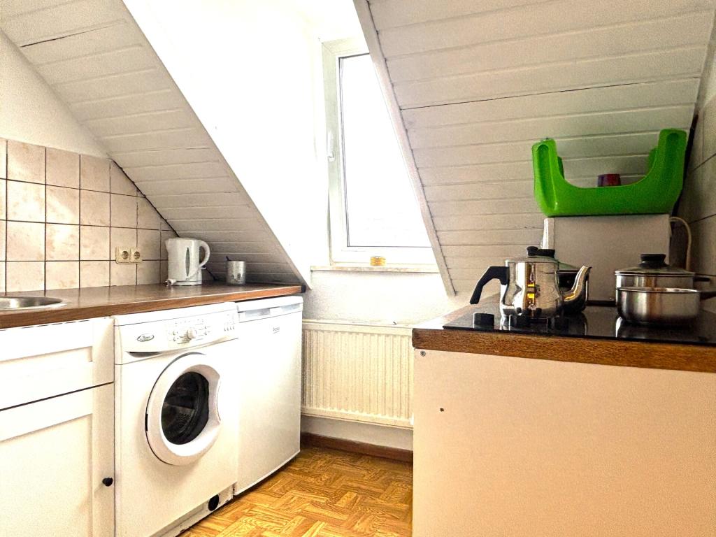 Zentrales Wohnen: Zimmer in möblierter 2-Zimmer Frauen WG - Foto 4