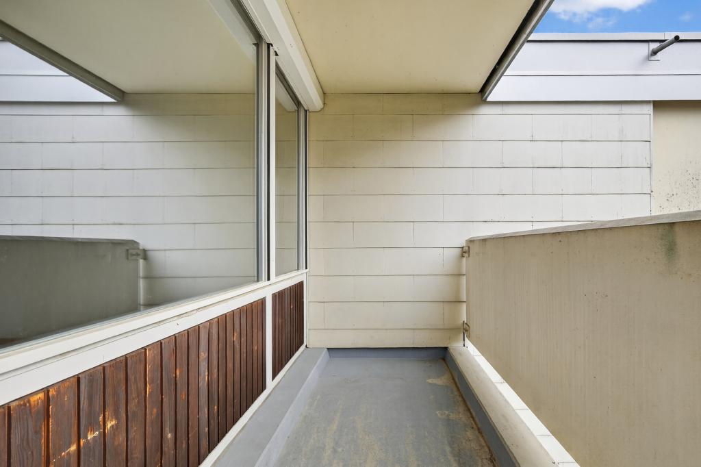 Appartement mit Ausblick: 1-Zimmerwohnung mit Balkon, Küche und Stellplatz - Photo 3
