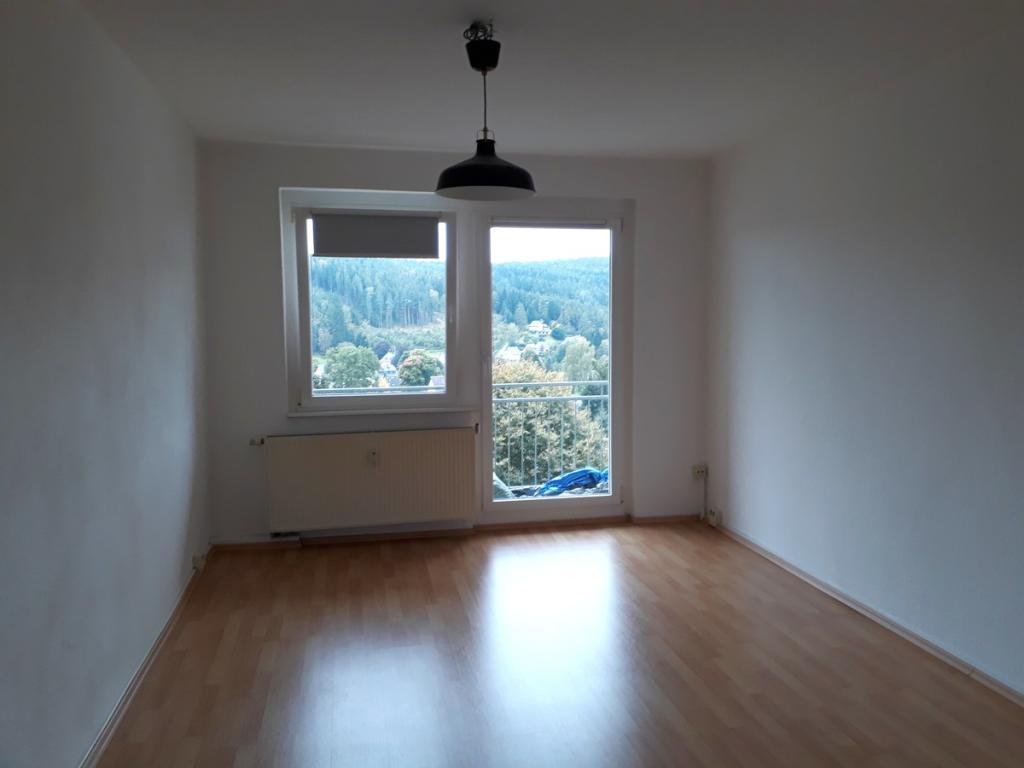 2-Zimmer-Wohnung mit Einbauküche, Waschmaschine und Balkon! - Photo 3