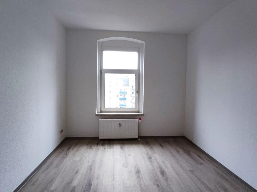 Neu renovierte 2-Zi.-Wohnung mit Einbauküche -zentrumsnah! - Foto 2