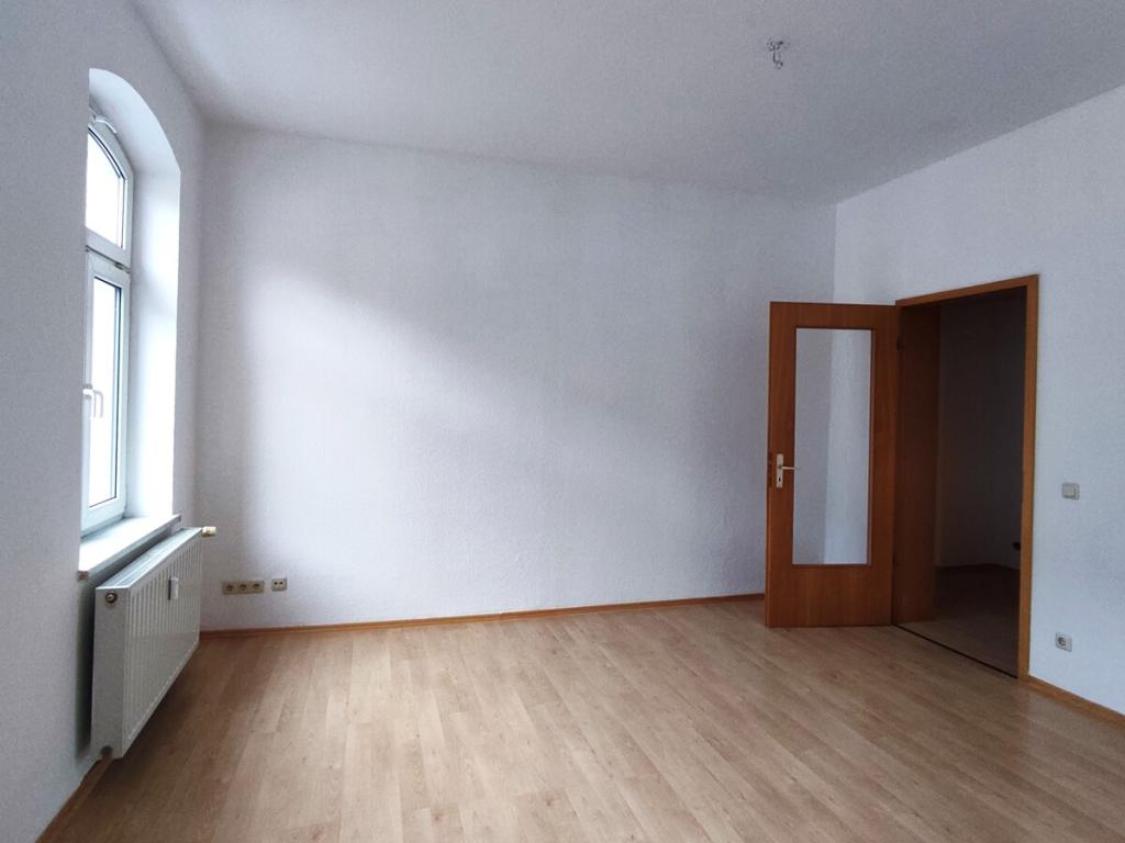 3-Zimmer-Wohnung mit Küchenzeile und Balkon! - Foto 2