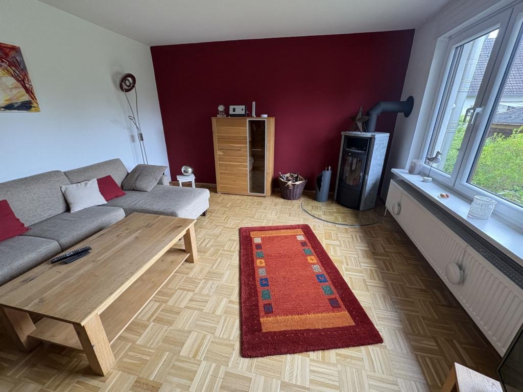 Wohnzimmer mit Kamin