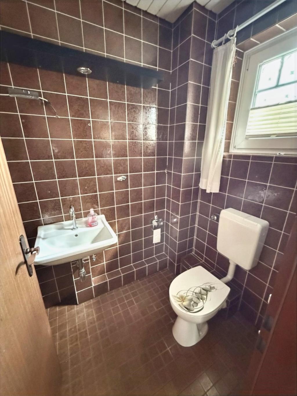 WC im EG