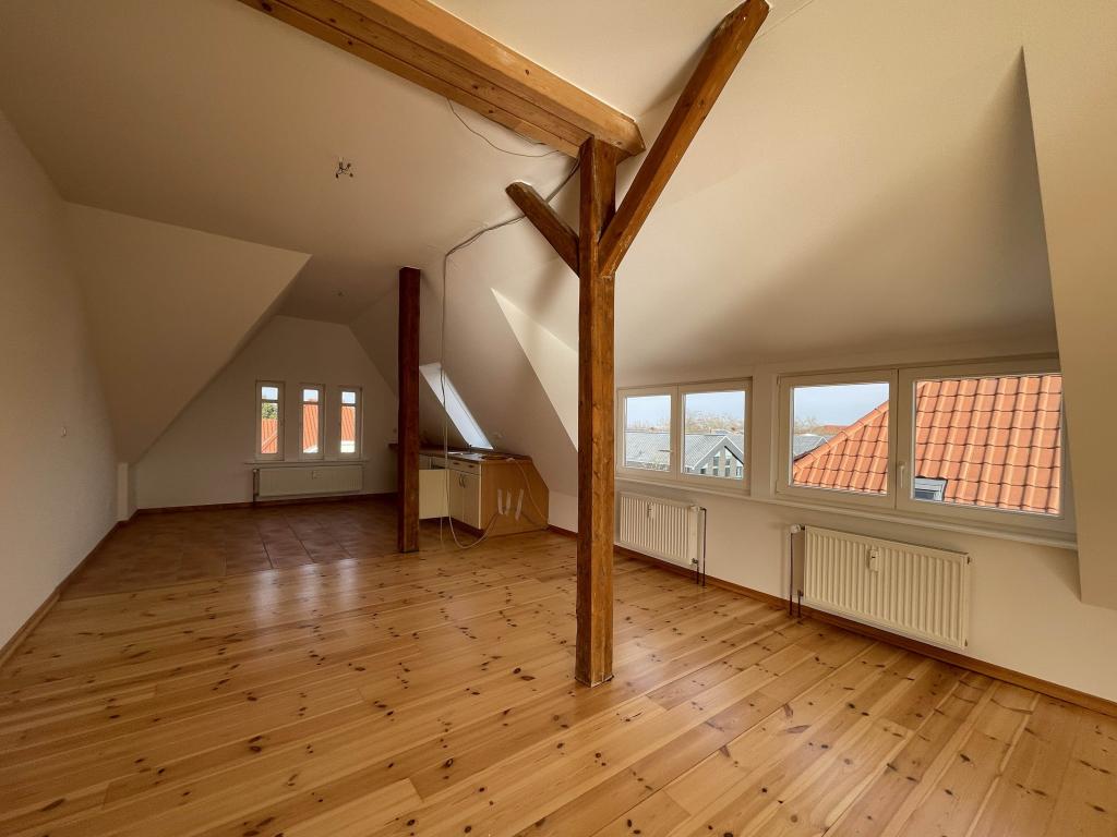 Charmante Altbauwohnung in Bahnhofsnähe - Foto 5