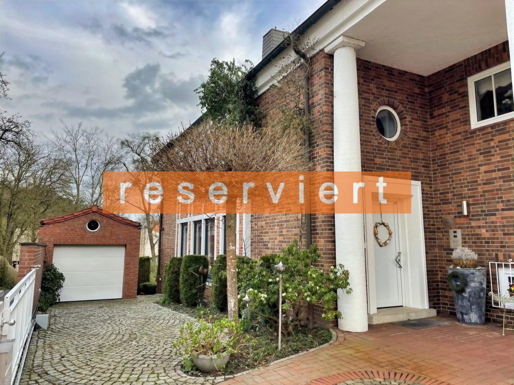 Hildesheim: Moderne Souterrainwohnung mit Terrasse und Garage am Galgenberg - Photo 5