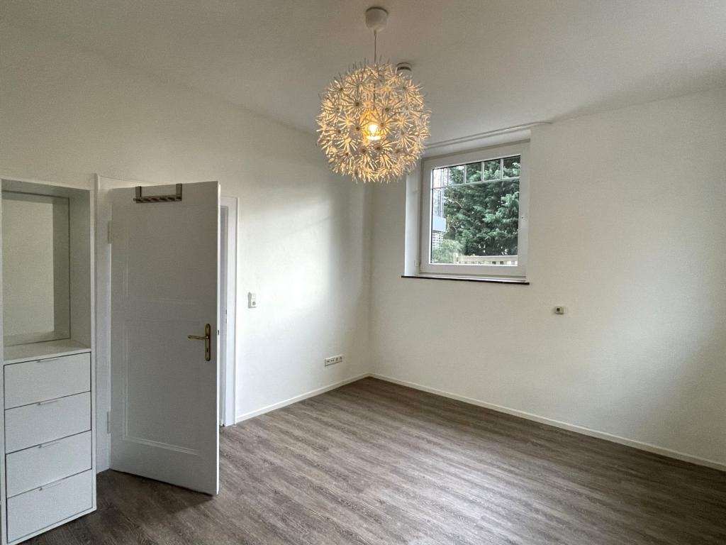 Hildesheim: Moderne Souterrainwohnung mit Terrasse und Garage am Galgenberg - Foto 2