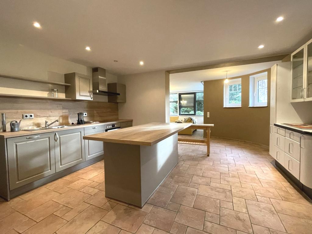 Hildesheim: Moderne Souterrainwohnung mit Terrasse und Garage am Galgenberg - Foto 4