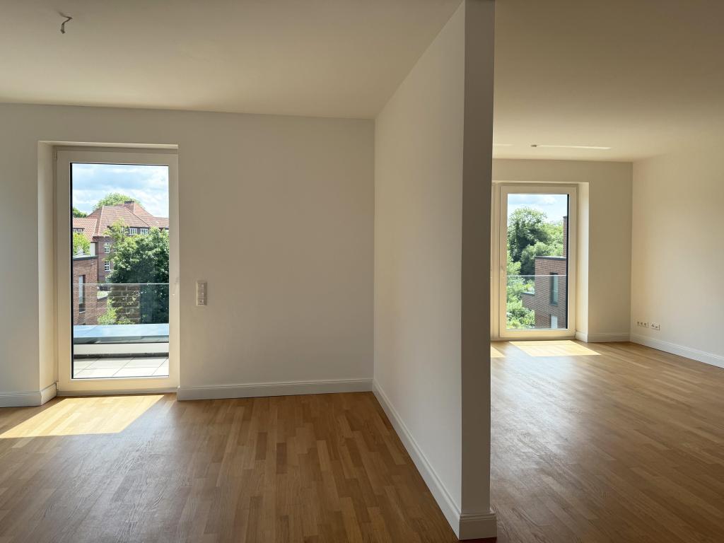 Allerinsel: 2,5-Zimmer-Wohnung mit Einbauküche und zwei Dachterrassen - Photo 1