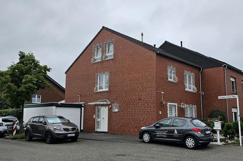 01 Vorderansicht 1.jpg