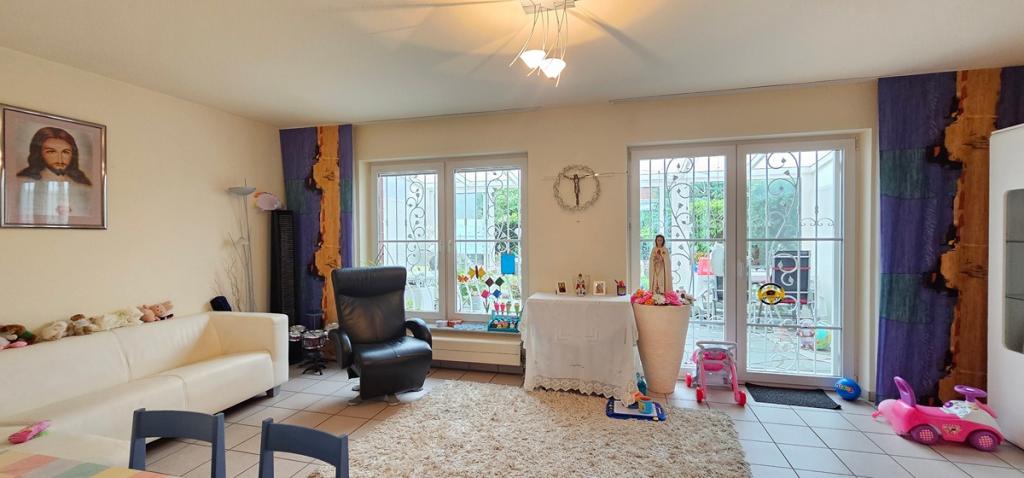08 EG-Wohnzimmer.jpg