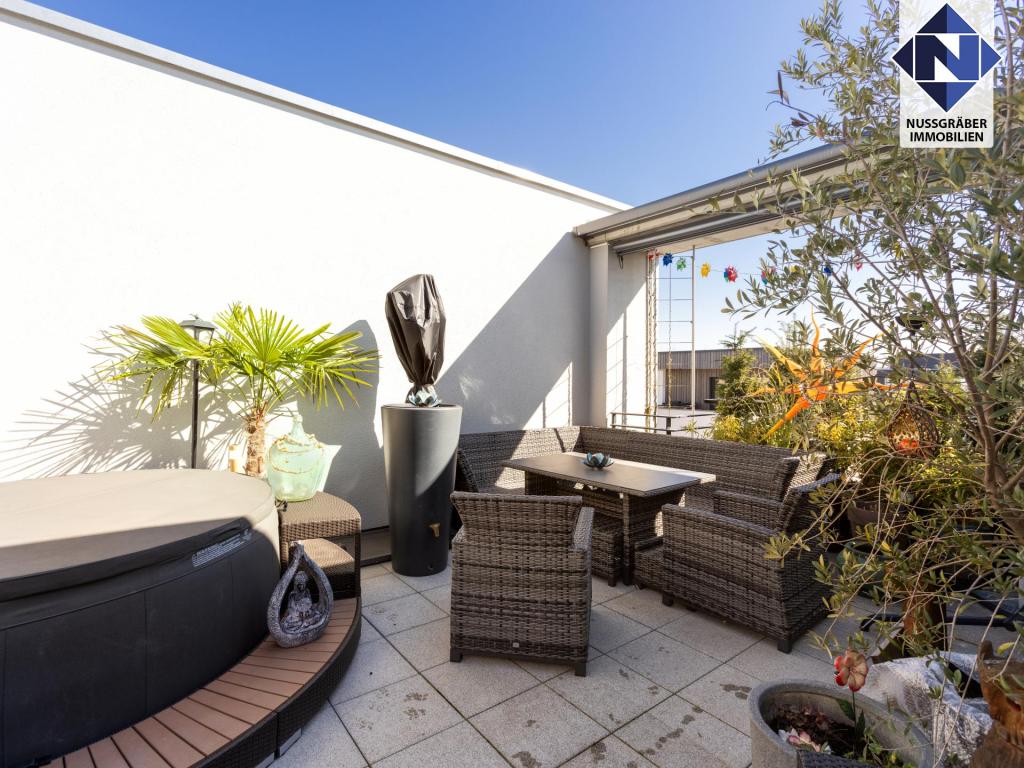 Dachterrasse mit Pool
