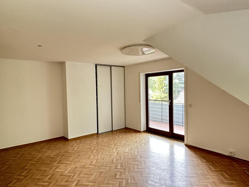 Wohzimmer DG