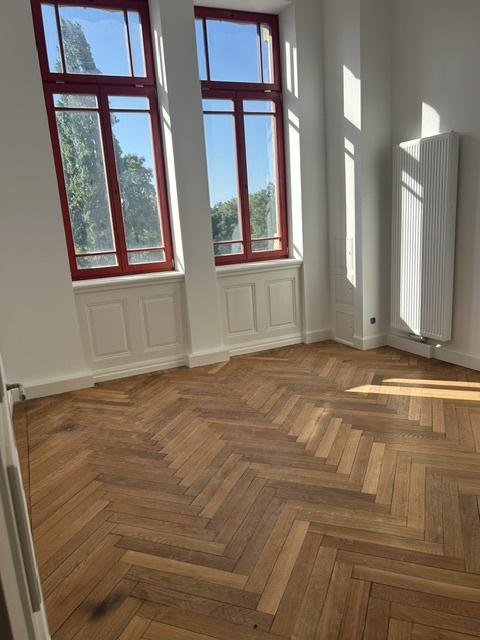 Moderne Fabrikantenvilla: 119m² Wohnfläche für Ihr neues Zuhause in Apolda - Photo 1