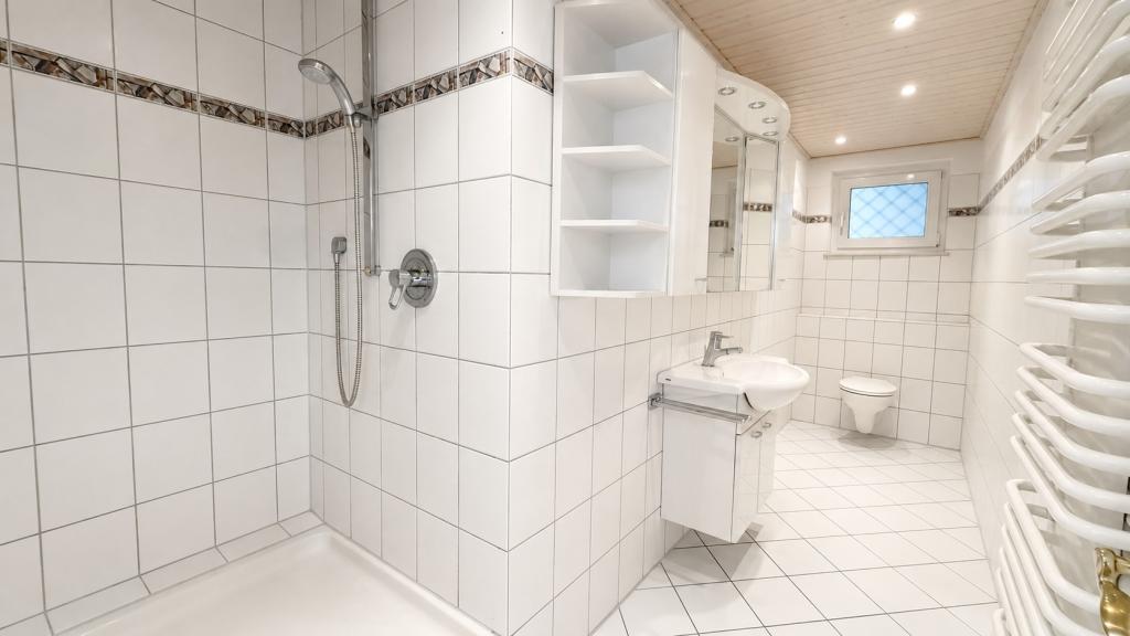 Großzügige 2 Zimmer Wohnung mit Garten und Terrasse, optional vollmöbliert - Foto 3