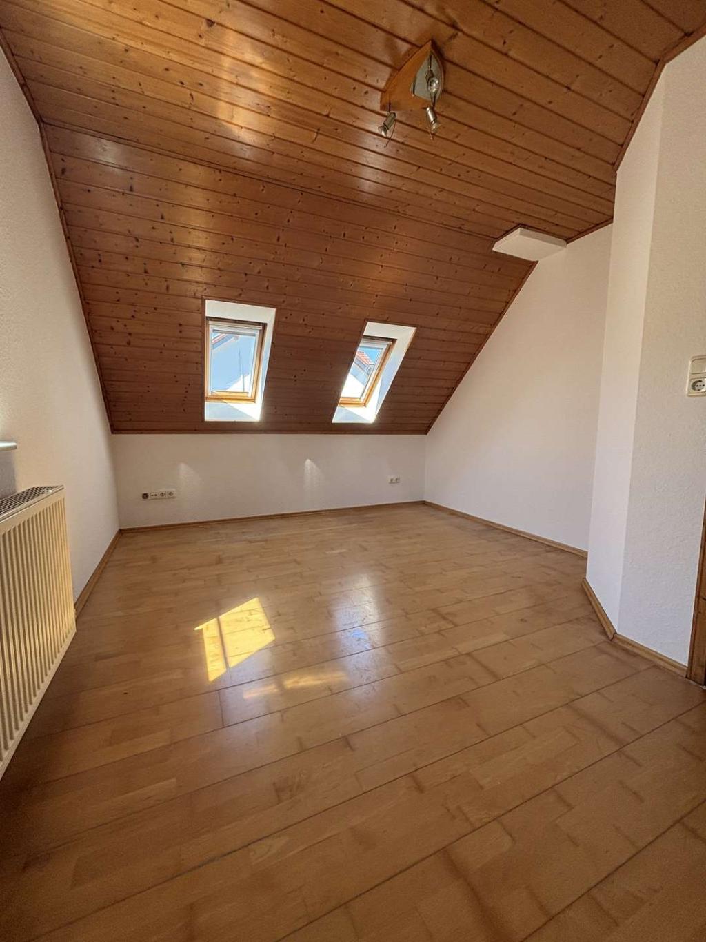 Zimmer 1 OG
