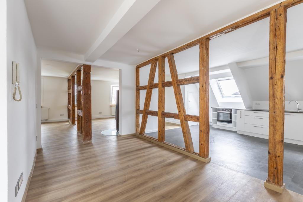 Wangen: Saniertes Penthouse mit gehobener Ausstattung und Einbauküche - Photo 3