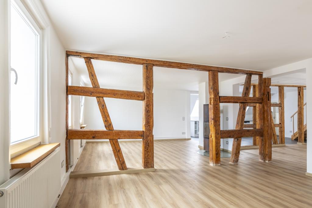 Wangen: Saniertes Penthouse mit gehobener Ausstattung und Einbauküche - Photo 1