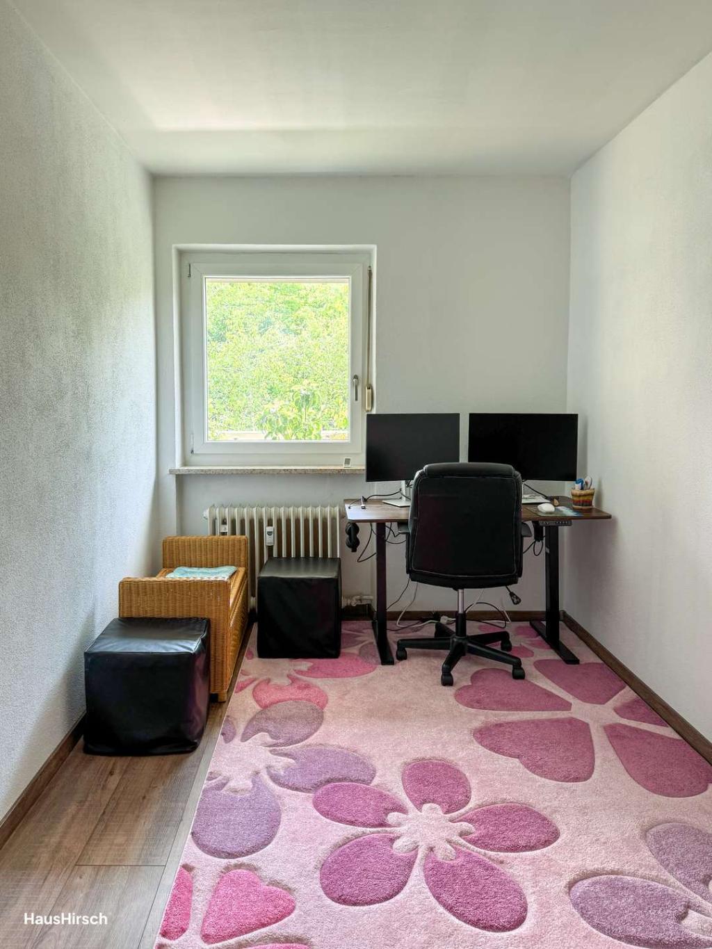 Kinder-/Arbeitszimmer