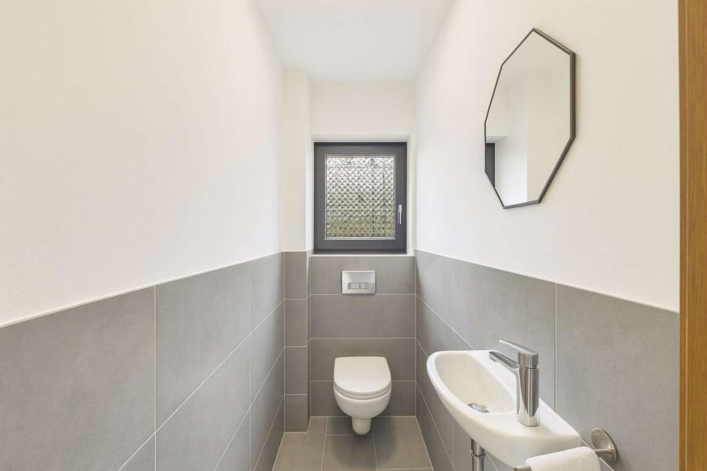 EG Gäste-WC - Beispiel KI