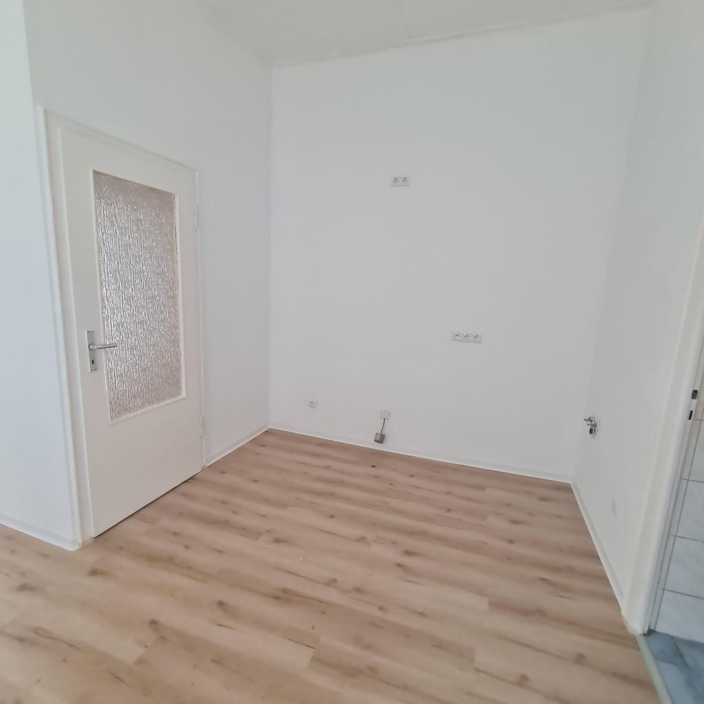 Erstbezug nach Renovierung: Helle Erdgeschosswohnung in Duisburg - Foto 3