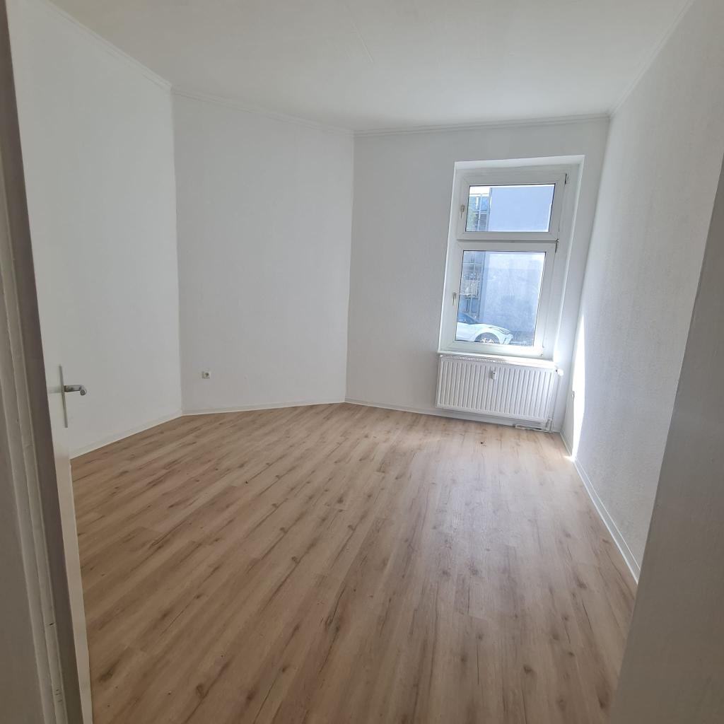 Erstbezug nach Renovierung: Helle Erdgeschosswohnung in Duisburg - Foto 2